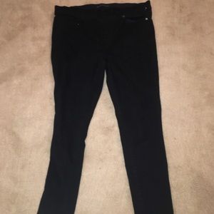 Black Skinny Jegging
